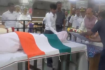 இந்திய கடலோர காவல்படை தலைமை இயக்குநர் ராகேஷ் பால் காலமானார்